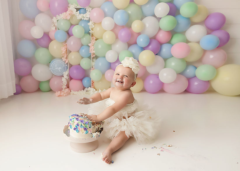 calgary cake smash photographer, baby birthday photography calgary, smash cake session calgary