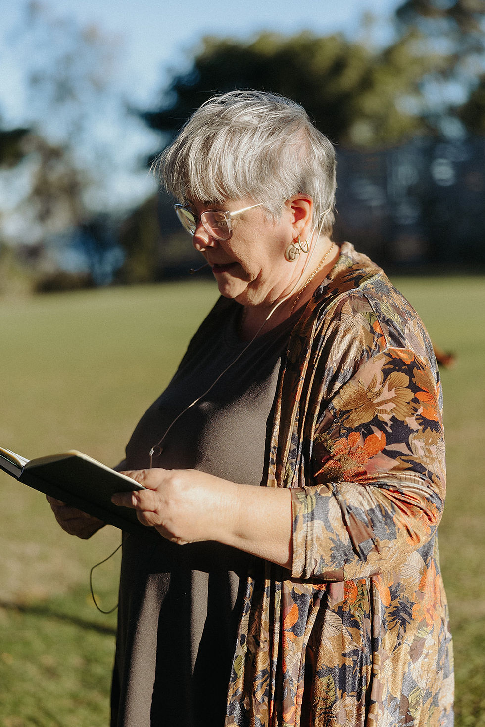 Brisbane and Moreton Bay Marriage Celebrant Sally-Ann Thomas