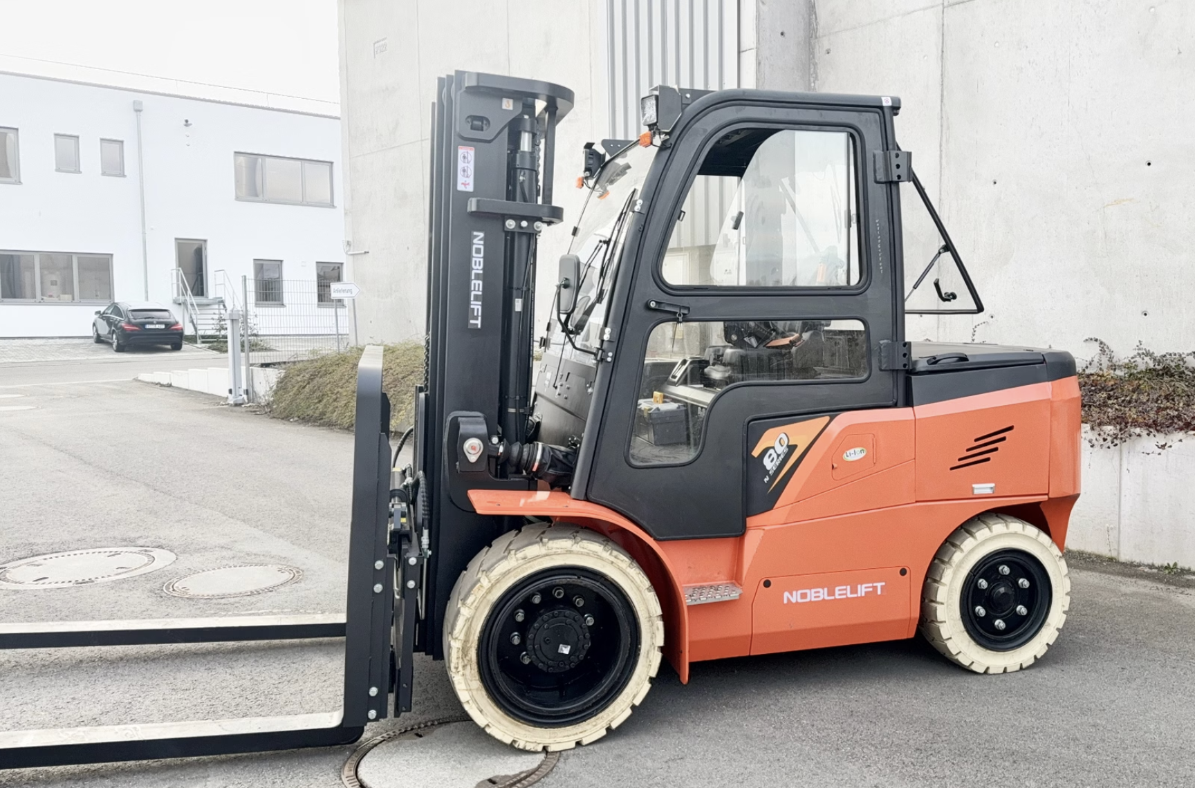 Noblelift FE4P80N — Gabelstapler, Baujahr 2025