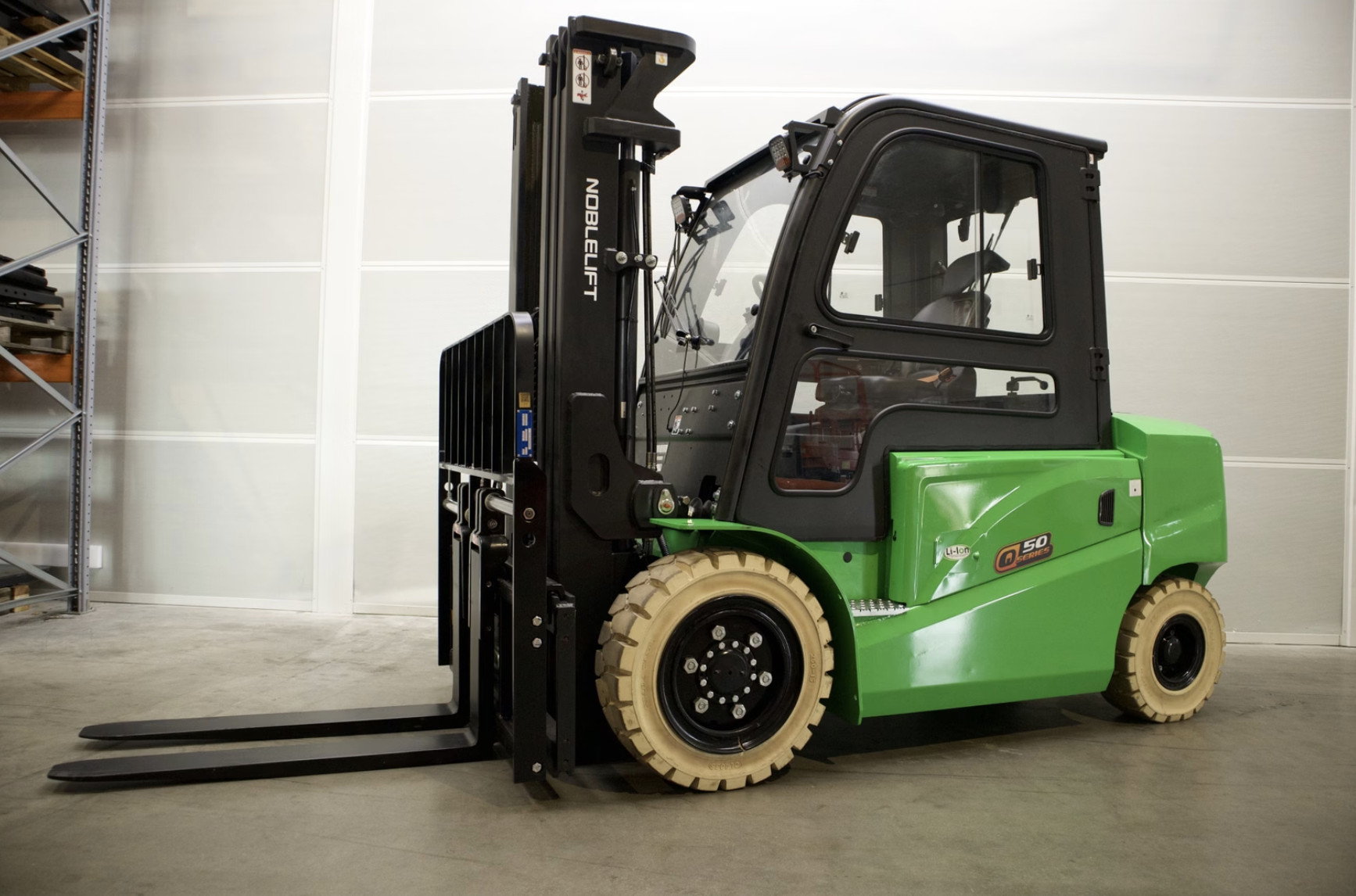 Noblelift FE4P50Q — Gabelstapler, Baujahr 2025