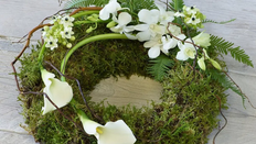 Using Moss in Funeral Work  