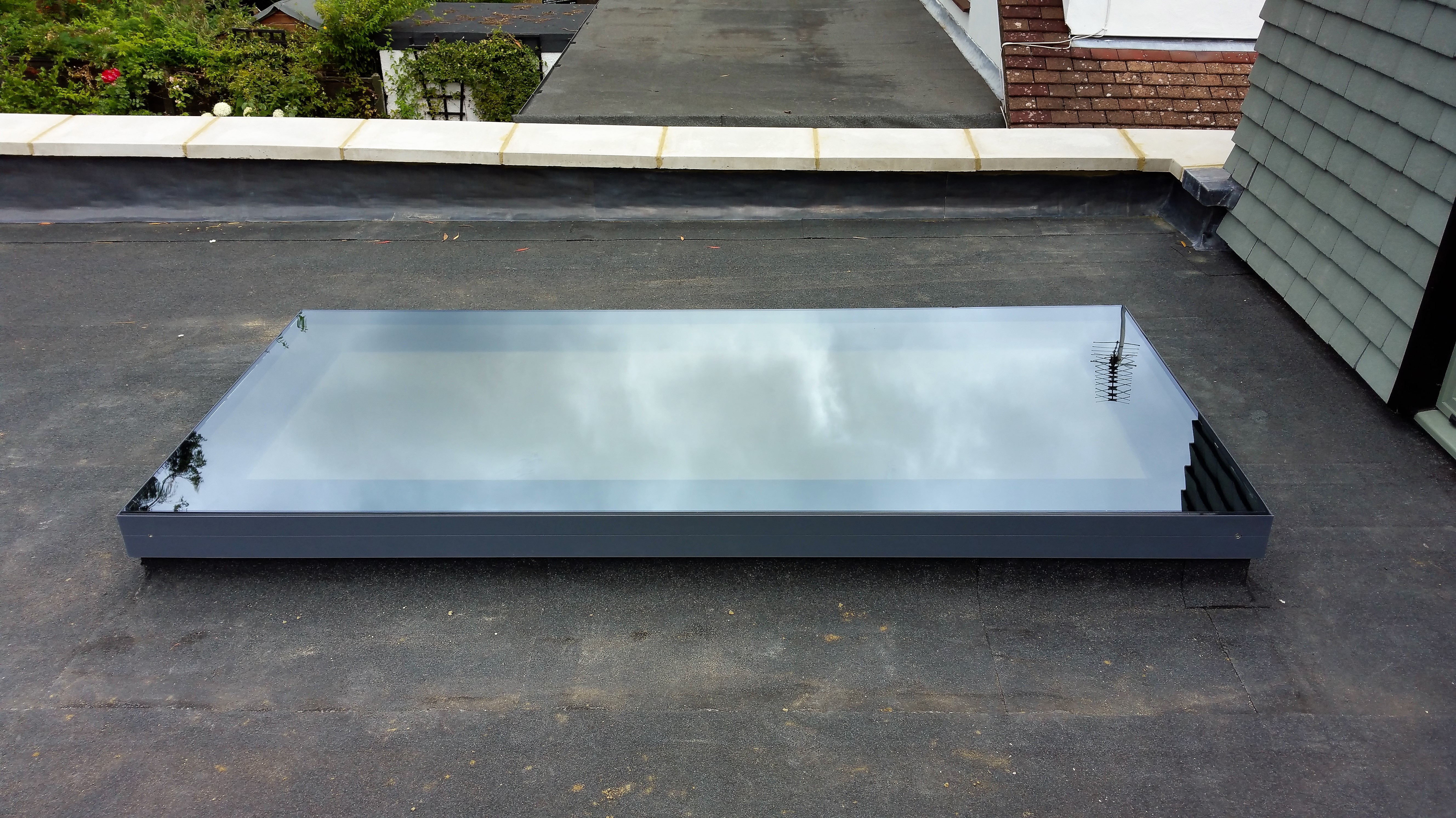 Frameless Flat Rooflight