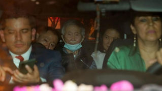 Ex-Presidente do Peru Alberto Fujimori libertado da prisão apesar de pedido de adiamento