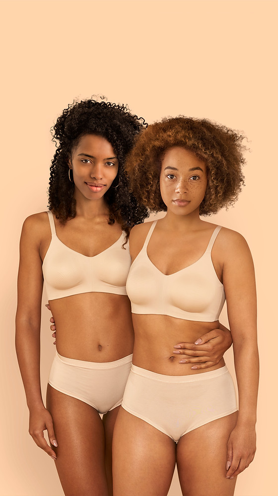 Femmes en sous-vêtements