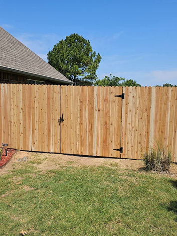 Cedar fence, broken arrow, oklahoma