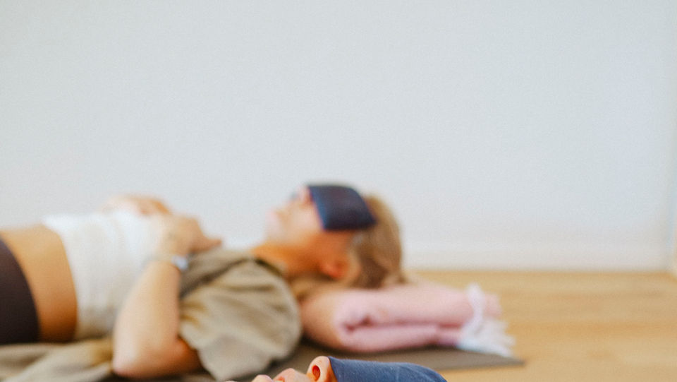 Zwei-Atmende-Breathwork-Augenbinde