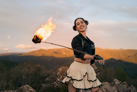 Sunset nature girl fire  Rope Dart dancing shoot 
