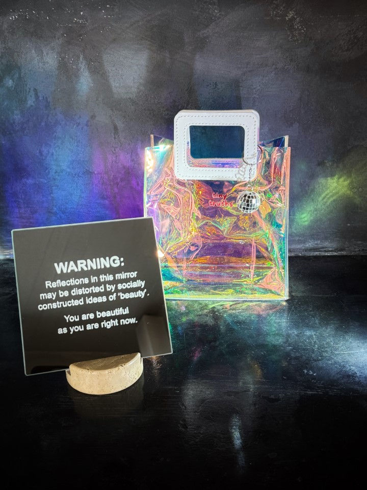 Thumbnail: Warning... - mirror