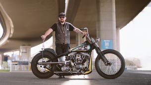 "Incantations" – A Renaissance-Inspired Shovelhead from Denver