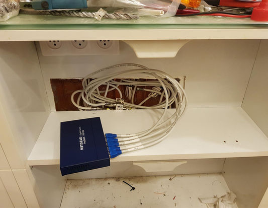 מתקין רשתות