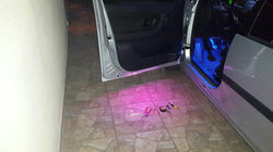 תאורת ליווי בפתיחת הדלת