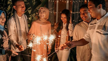 Bijak Mengatur Keuangan Saat Lebaran: Perlu Nggak Sih Baju Baru?