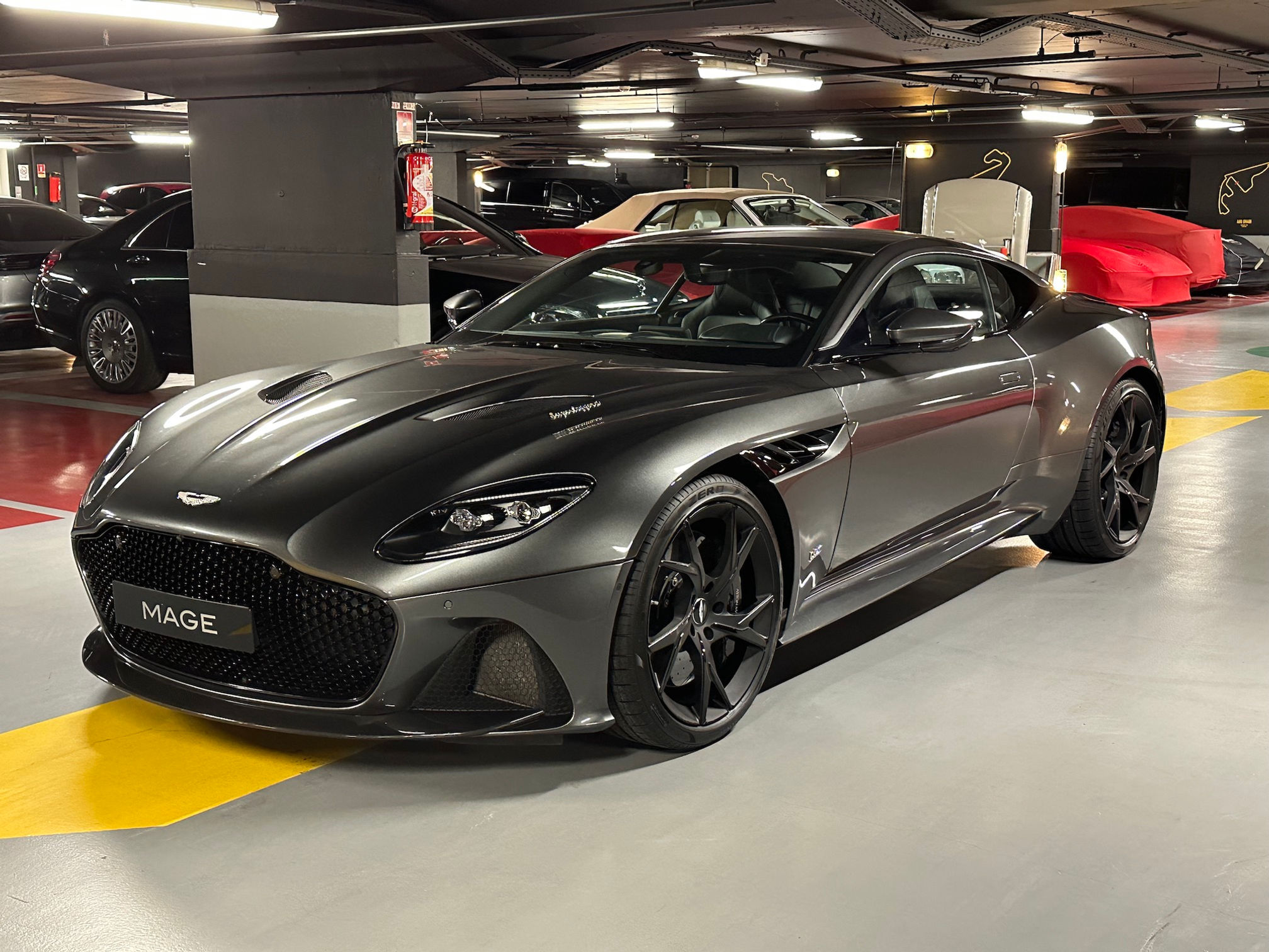 ASTON MARTIN DBS SUPERLEGGERA