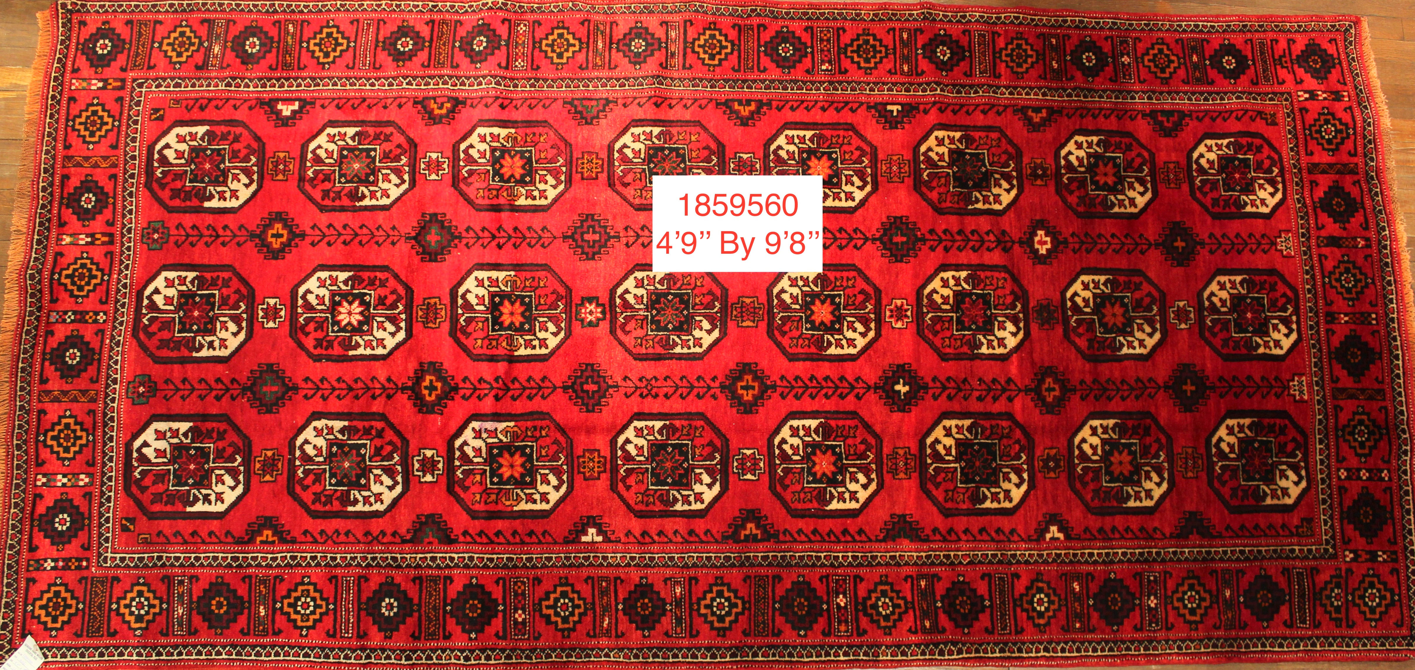 Fine Persian Hand-made Rug (#1859560)