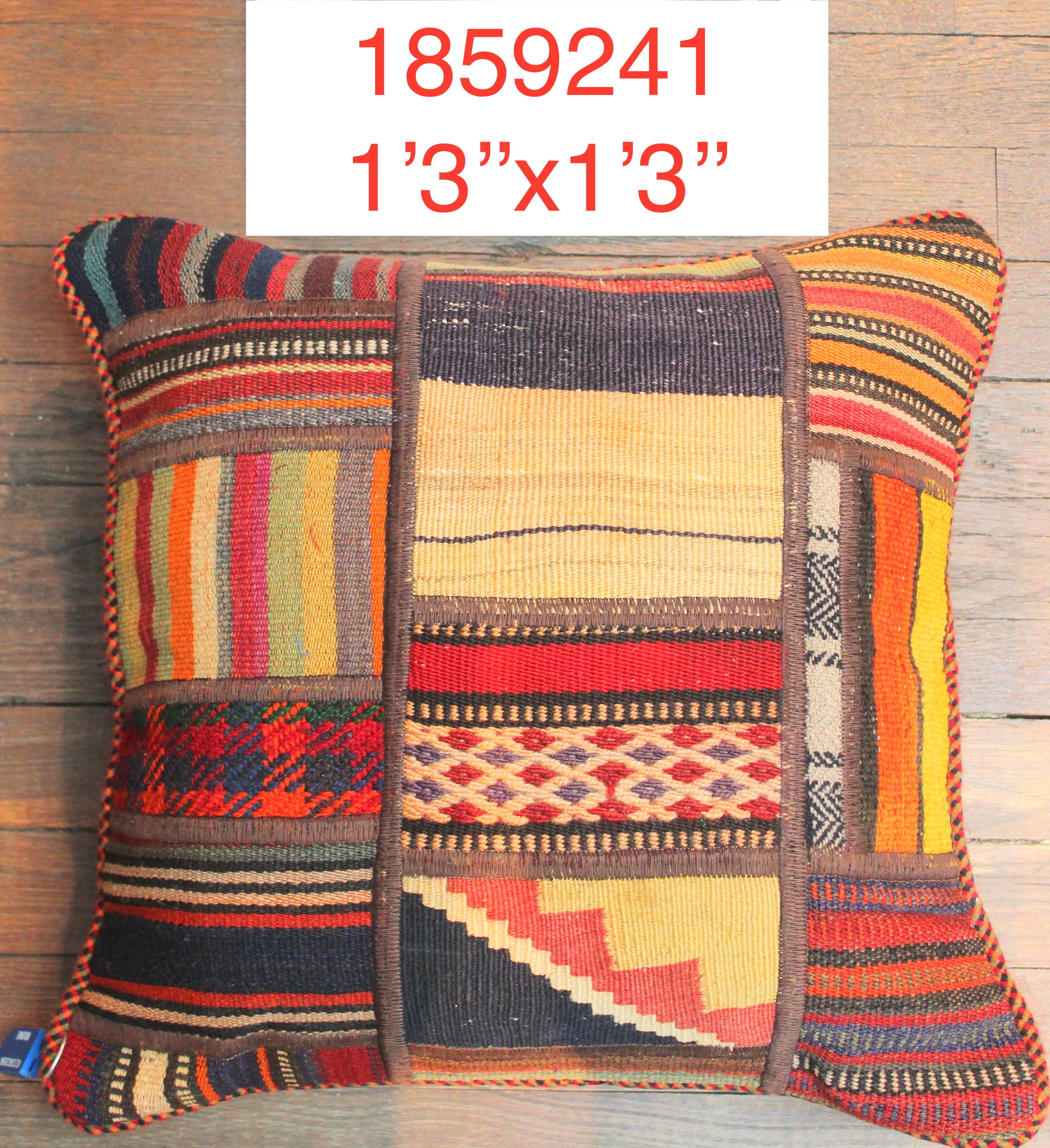 Fine Persian Hand-made Pillow (#1859241)