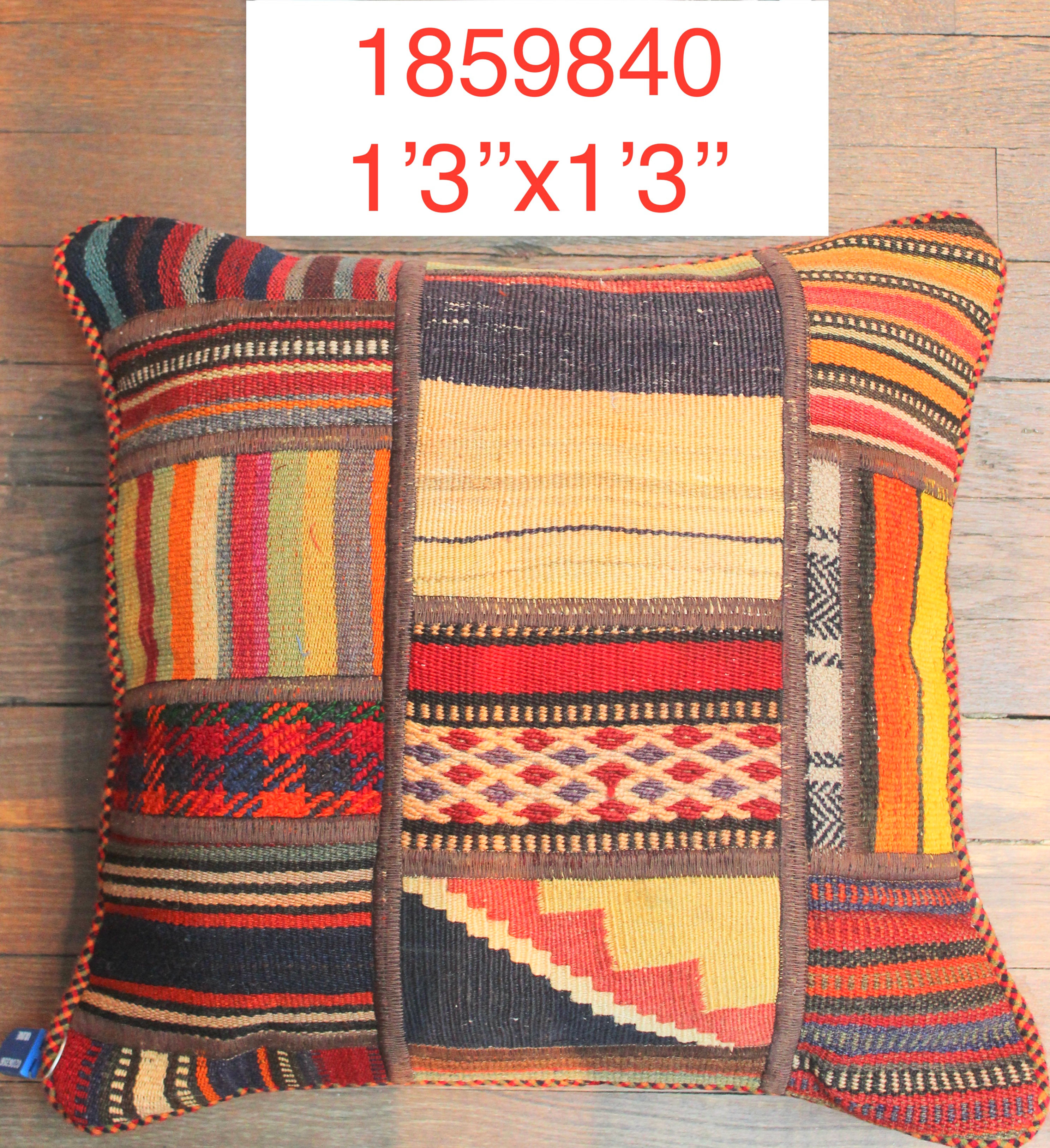 Fine Persian Hand-made Pillow (#1859840)