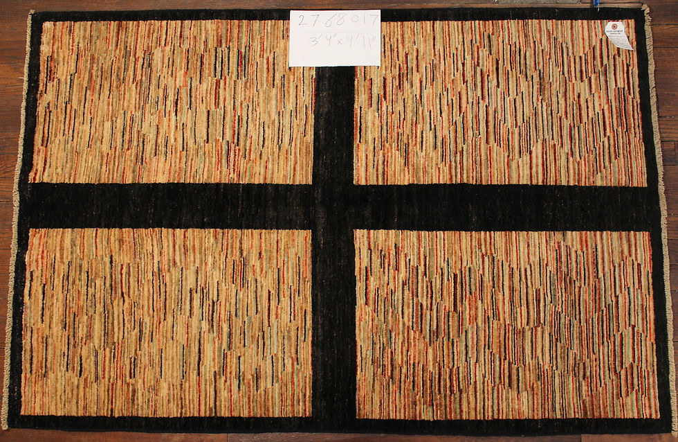 Fine Persian Hand-made Rug (#2768017)