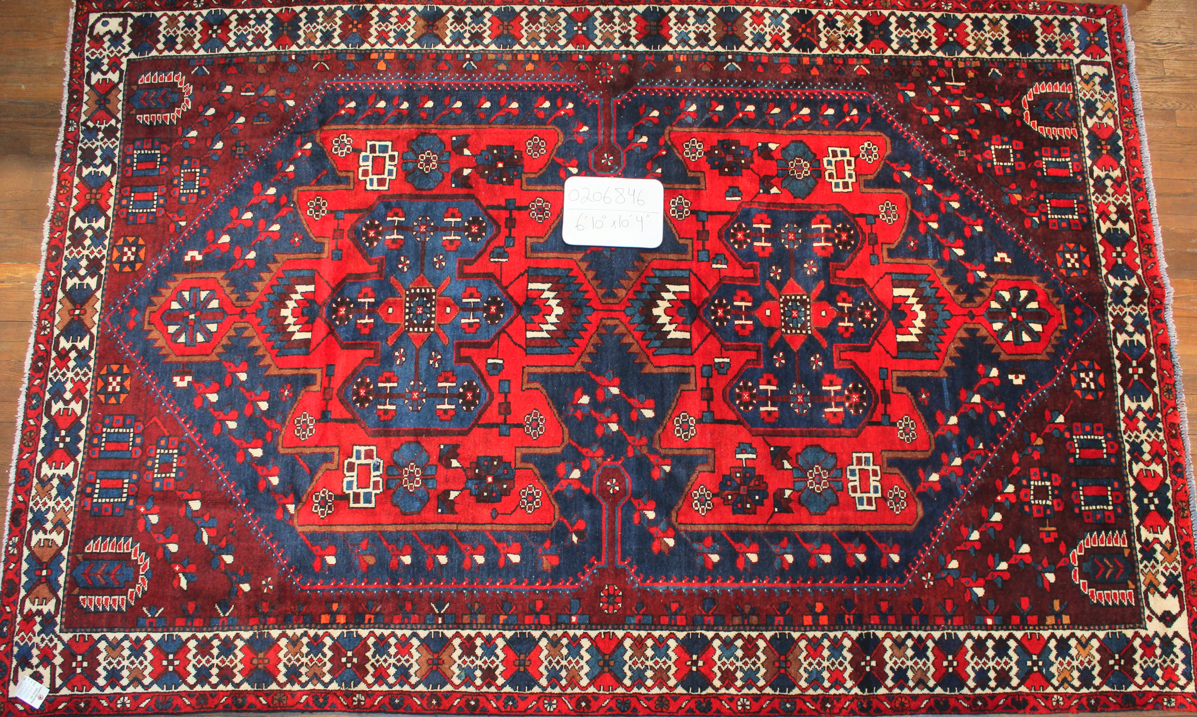 Fine Persian Hand-made Rug (#0206846)