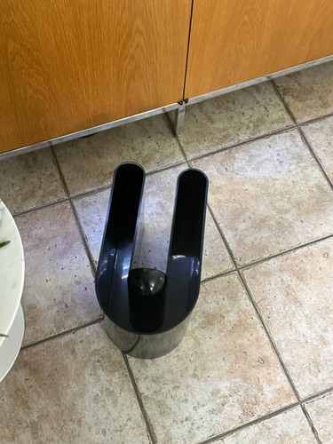 Bonetto magazine rack | Mildesign_classic