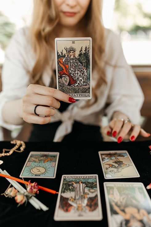 tarot.JPG