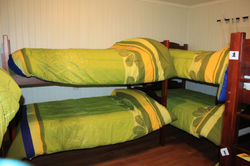 8 beds dorm