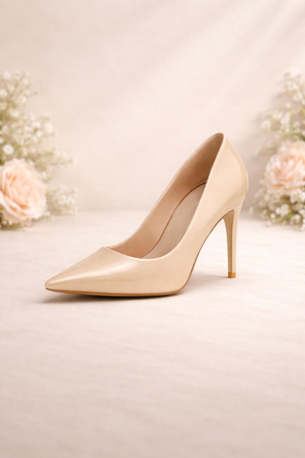 Elegant Nude Pointed Stiletto Heel
