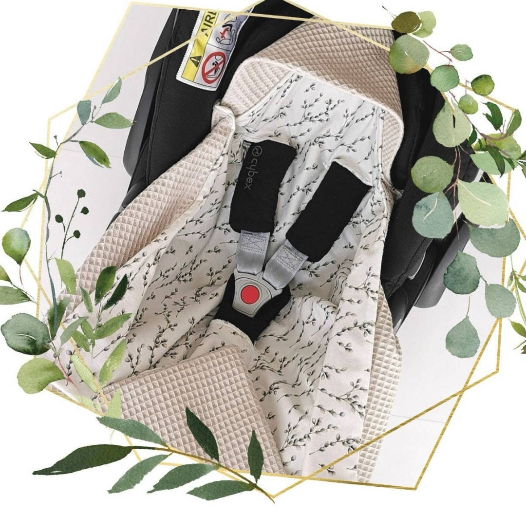Größere Decke für Babyschale - 3+5 Punkt Gurtsystem