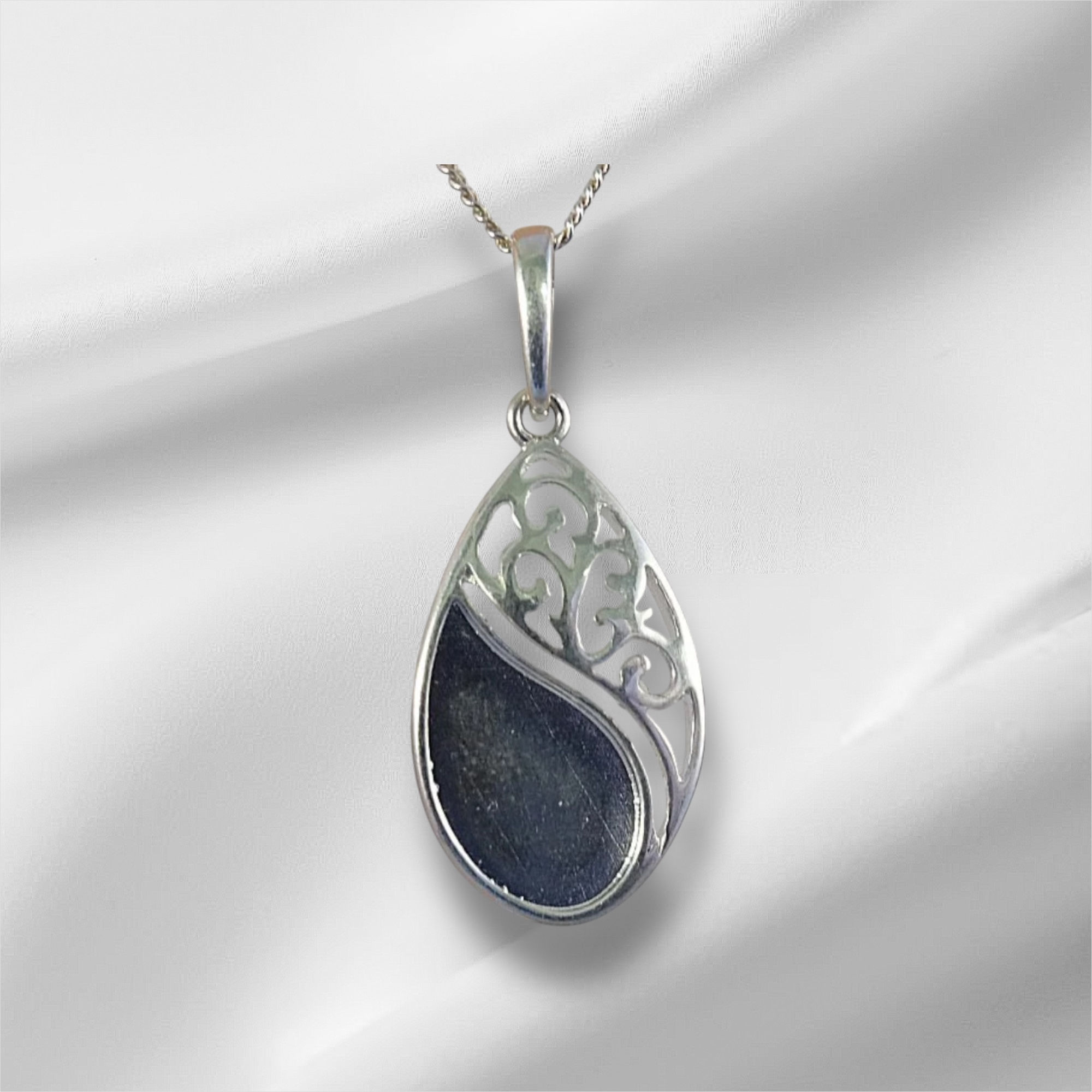 Memorial Ashes Patterned Droplet Pendant 