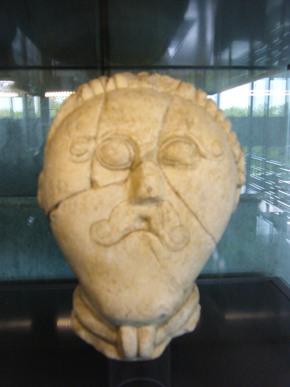 Tête de Zehrovice, IIe siècle avant notre ère.