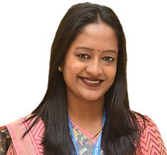 Pooja Chache 5_edited_edited_edited.png