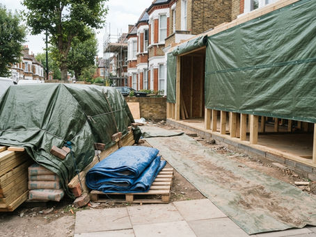 Contractors Rely on Heavy Duty Tarpaulins