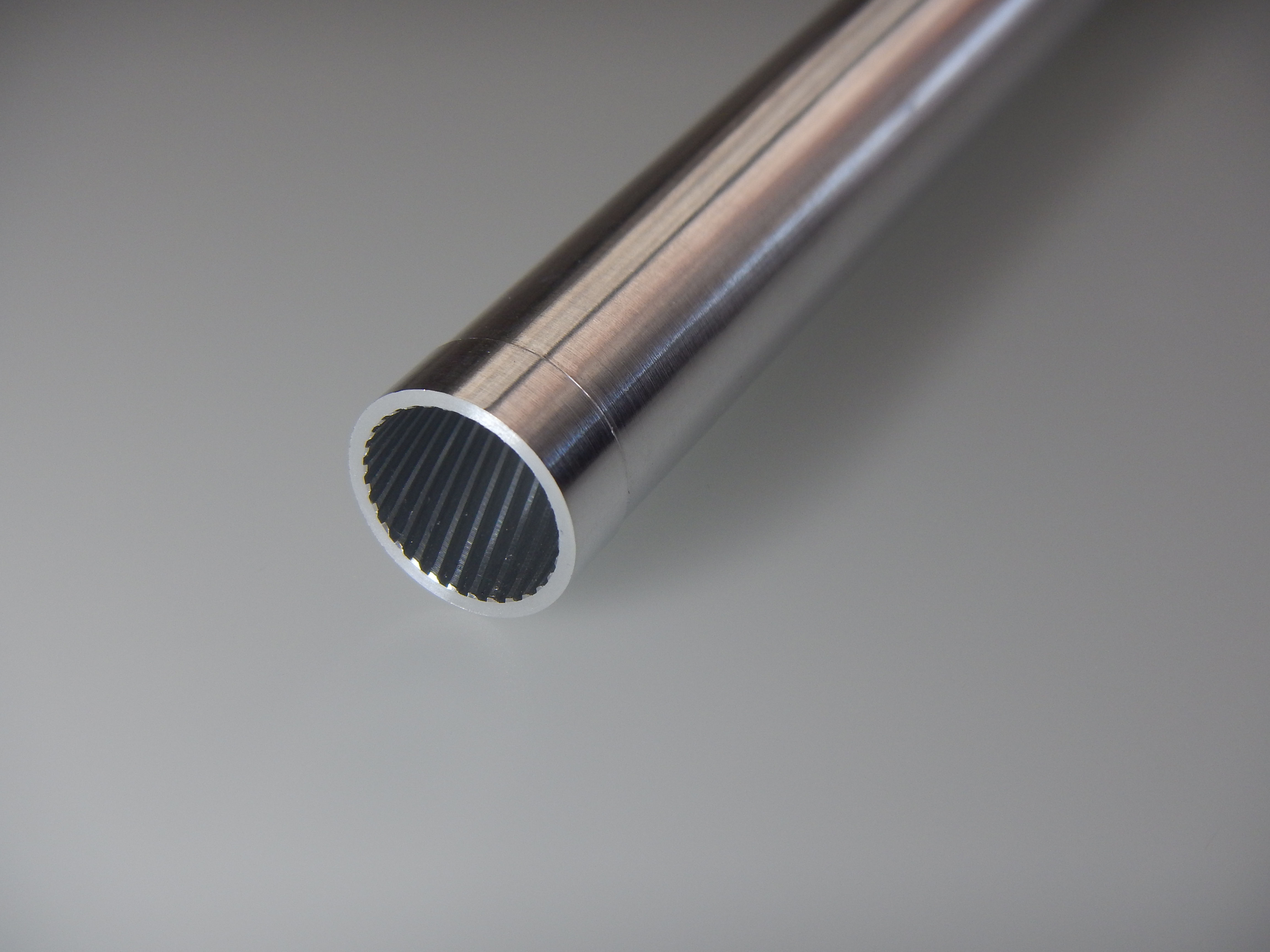 Model Gun MG-3565 1:35 406-мм пушка для САУ 2А3 Конденсатор-2П (Trumpeter 09529)