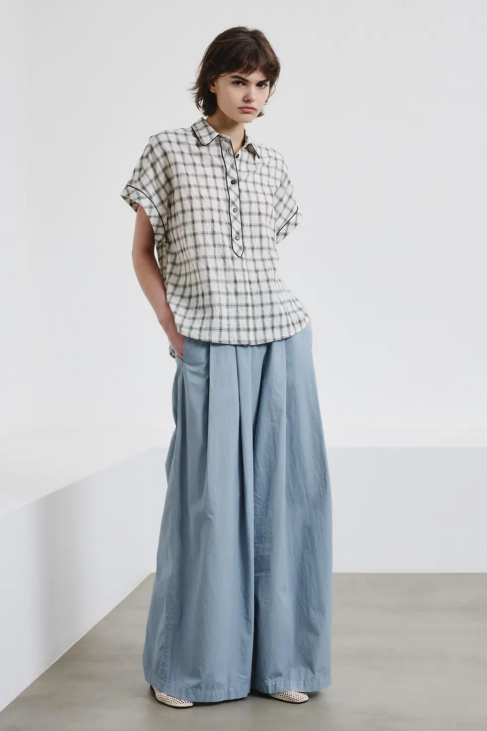 Thumbnail: Wide-leg cotton gabardine trousers