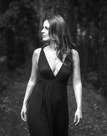 Luciana Roffo Soprano_edited.jpg
