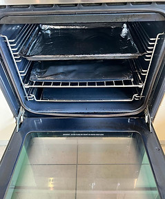 oven cleaning..jpeg