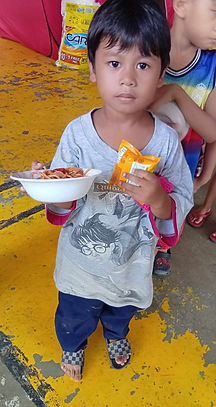 Child receiving nutritious meal