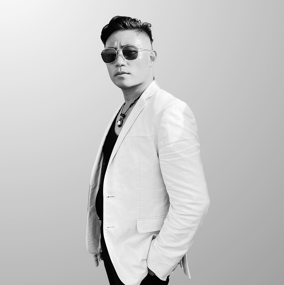 Lyndon Apostol Website Thumbnail