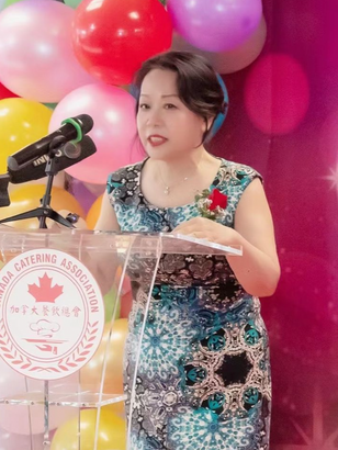 黄维莉 Wai Lee Huang