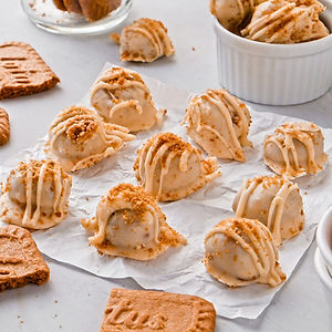 ★ Biscoff Cheesecake Truffles