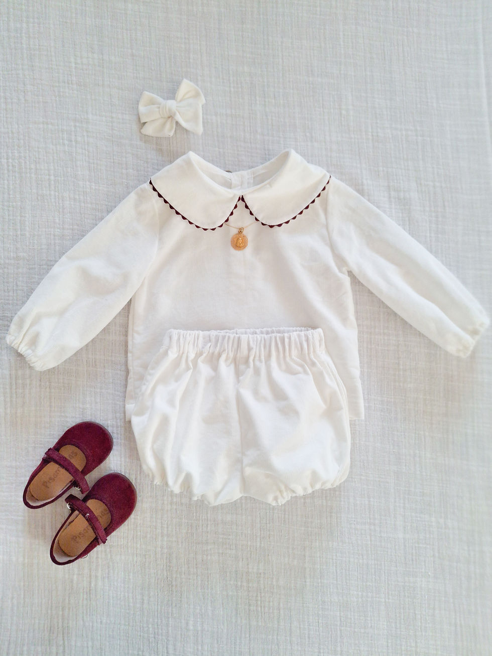 Miniature : Blouse baptême personnalisable col claudine