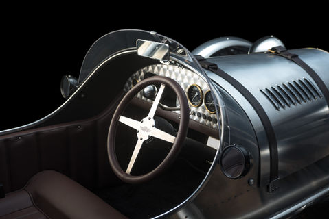 T24 drivers side detail