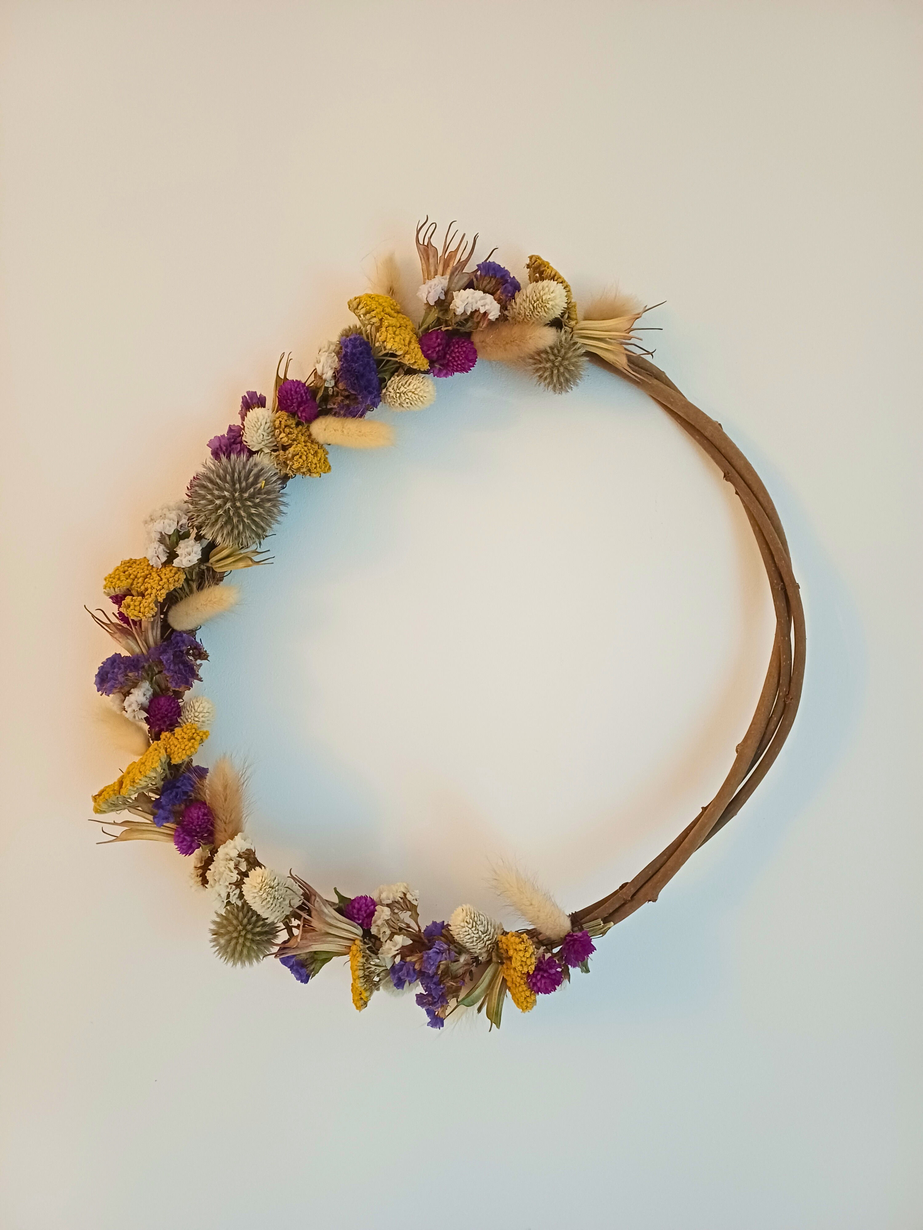 Couronne demi pleine 36 cm sur noisetier