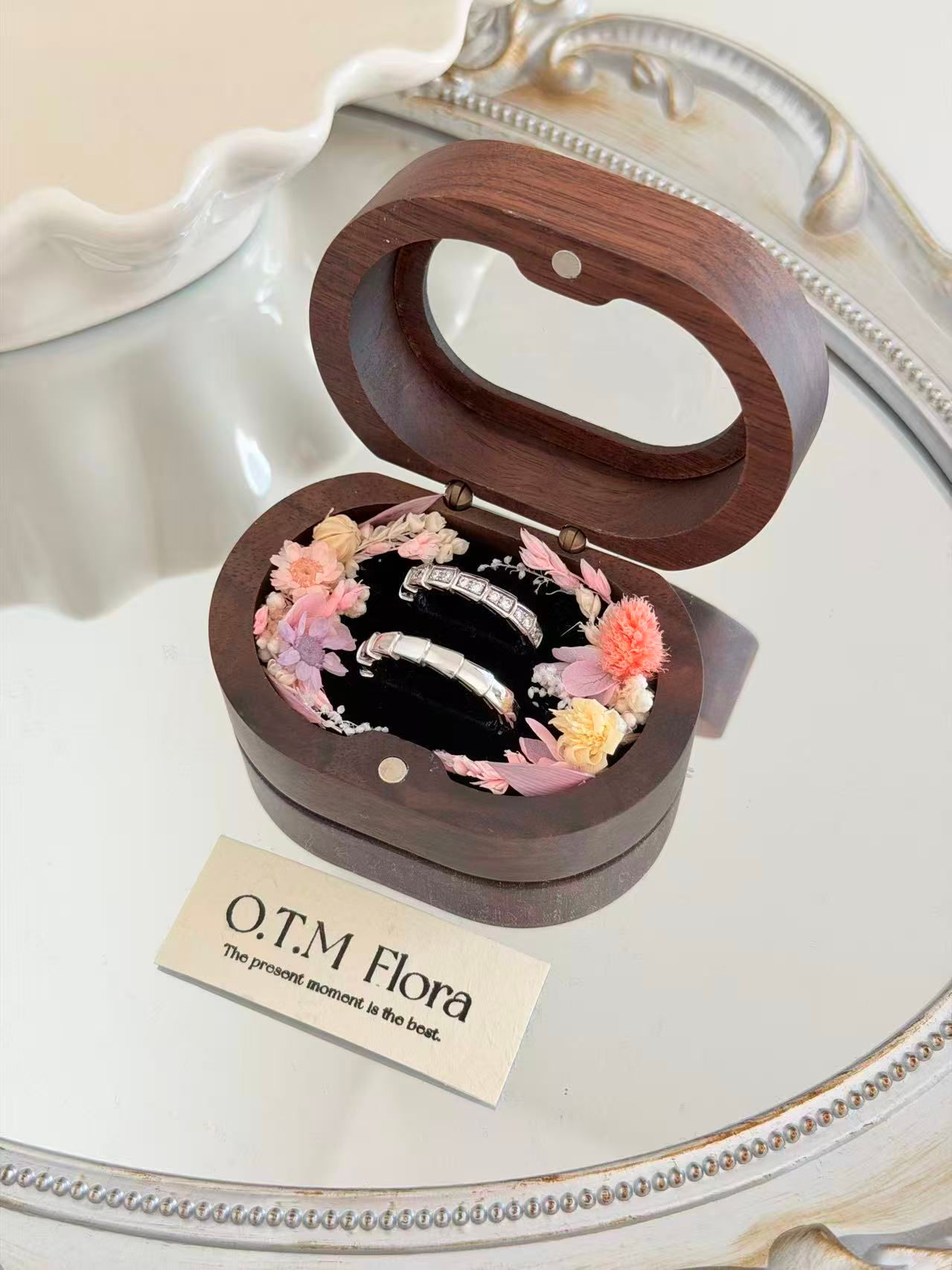 Flora Ring Box (Each)