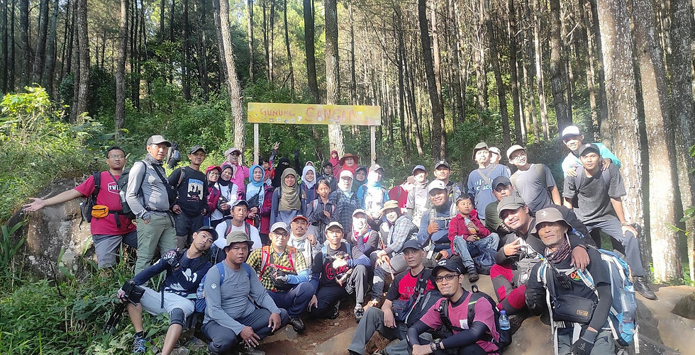 Pendakian bersama gunung sangar