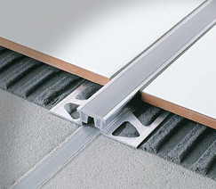 An image of Profilitec Joints for Floors Coflex CB-AN-23, showcasing its profile designed for secure and functional joint applications in flooring.