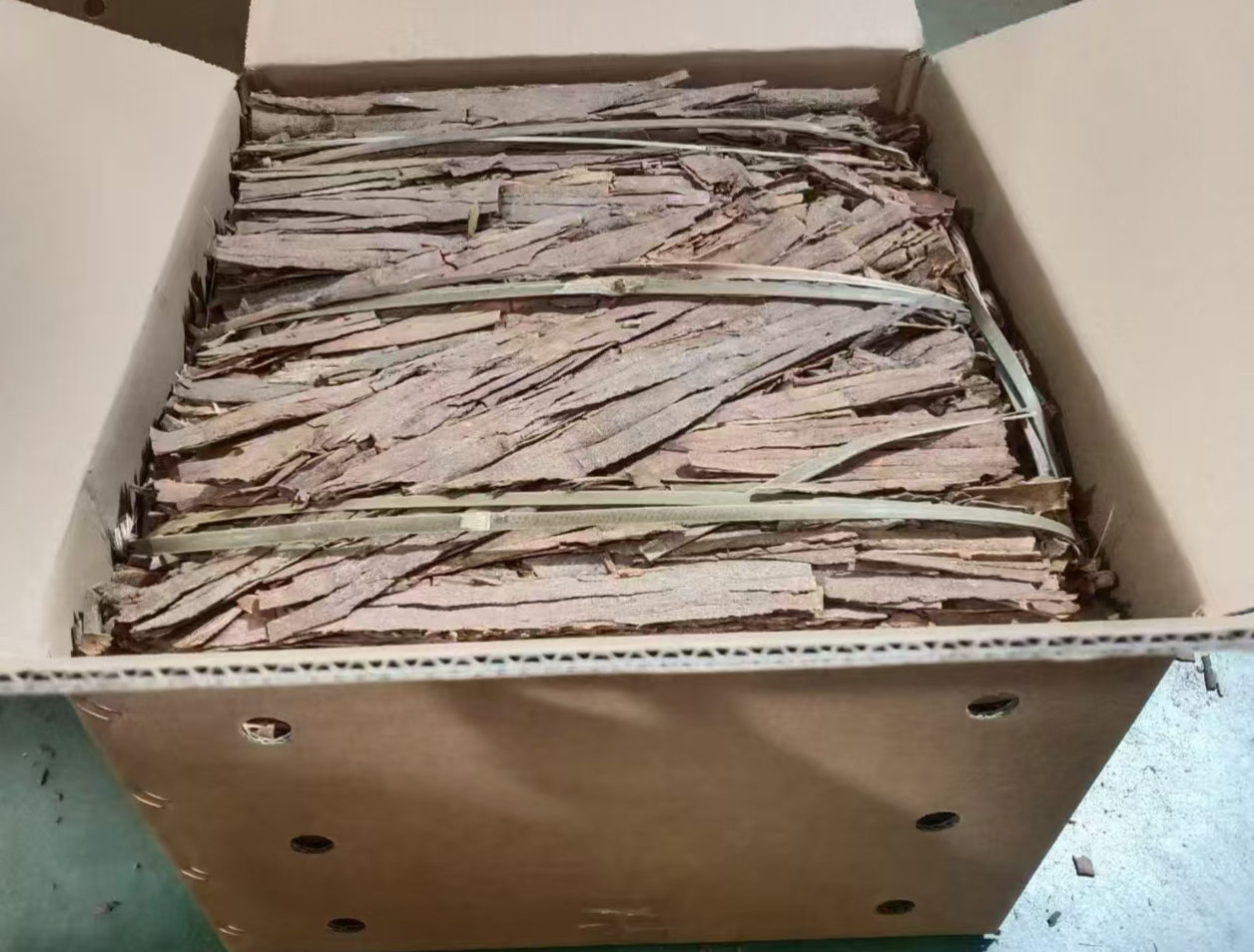 Pressed cinnamon slides