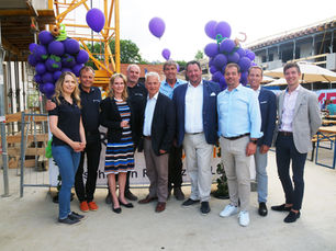 Sommerfest auf der Vineyard-Baustelle
