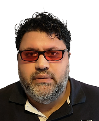 PanisPieriHeadshot02nobg.png