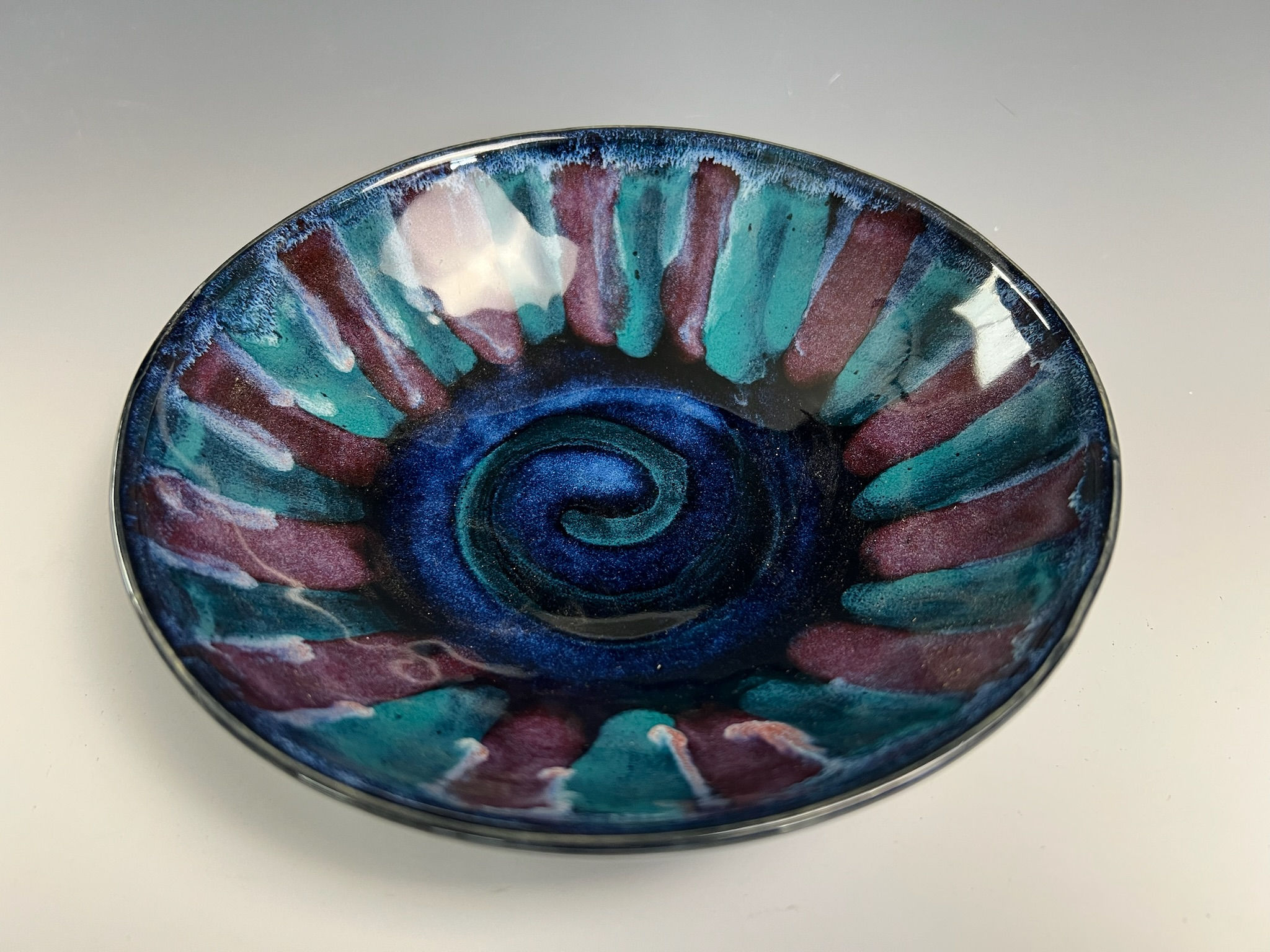 Black cat shallow bowl