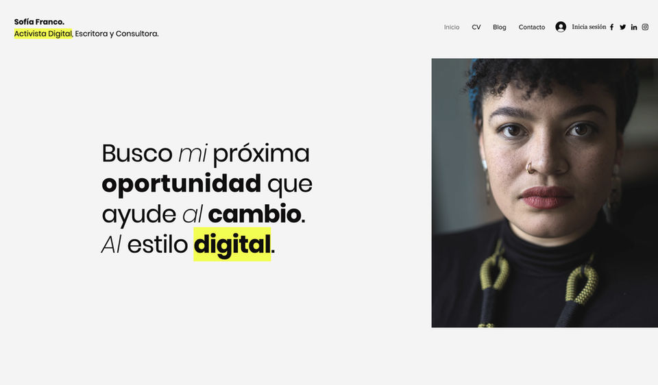 Plantilla de CV creativo